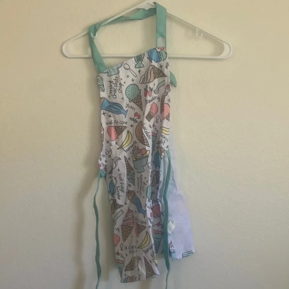 FINAL MARKDOWN Children’s apron